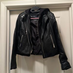 Women’s hooded leather jacket